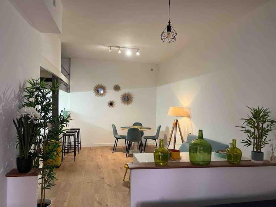 Loft - Centre Historique Apartment Villefranche-sur-Mer Bagian luar foto