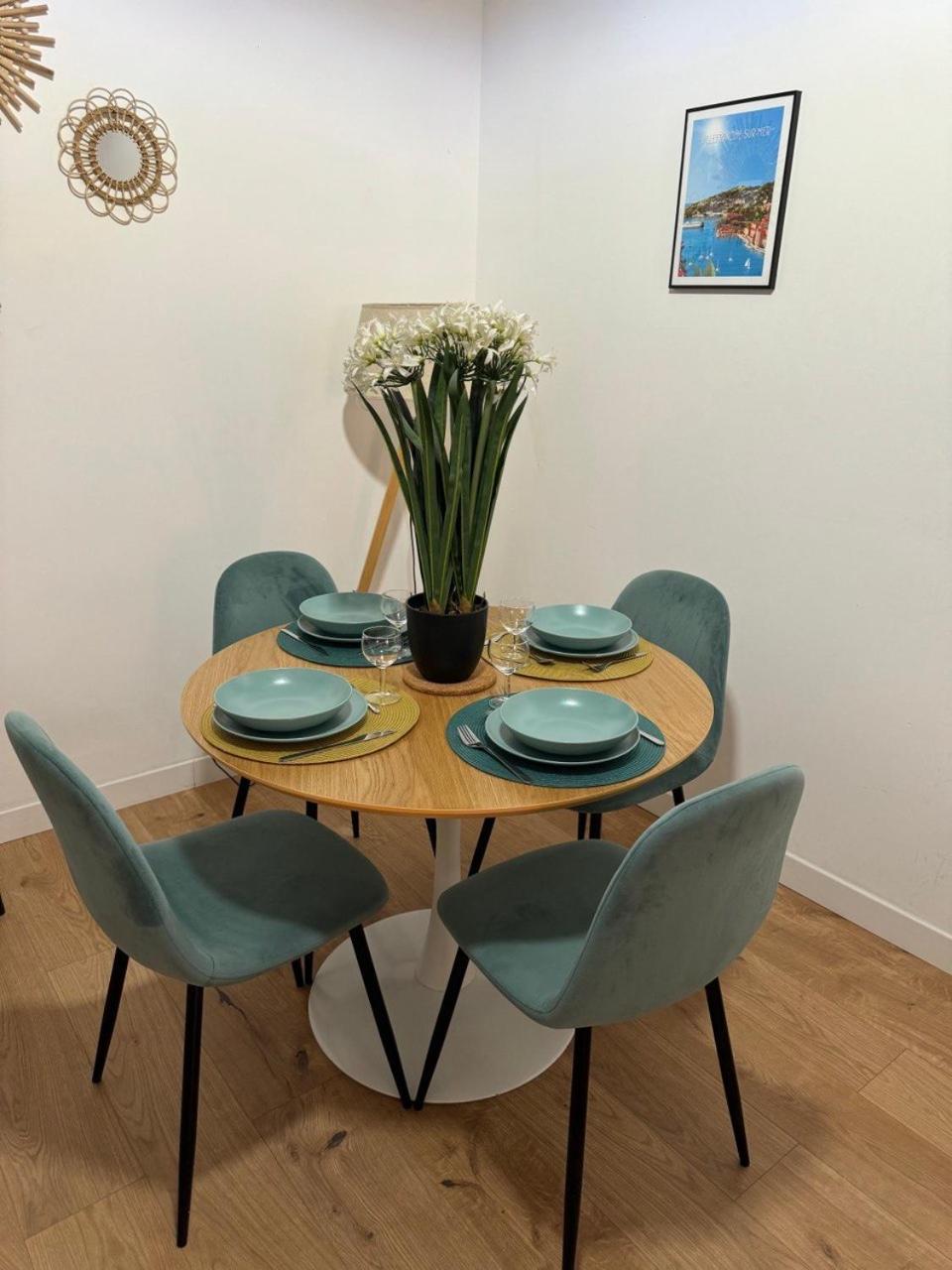 Loft - Centre Historique Apartment Villefranche-sur-Mer Bagian luar foto